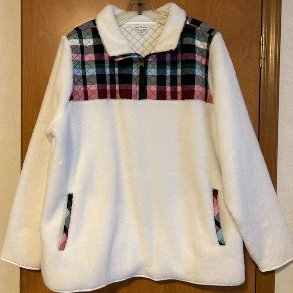 VERA BRADLEY Sz 3X White w/ Multi-Color Quilted Bodice & Trim 1/4 Zip Fleece Top - Picture 1 of 7